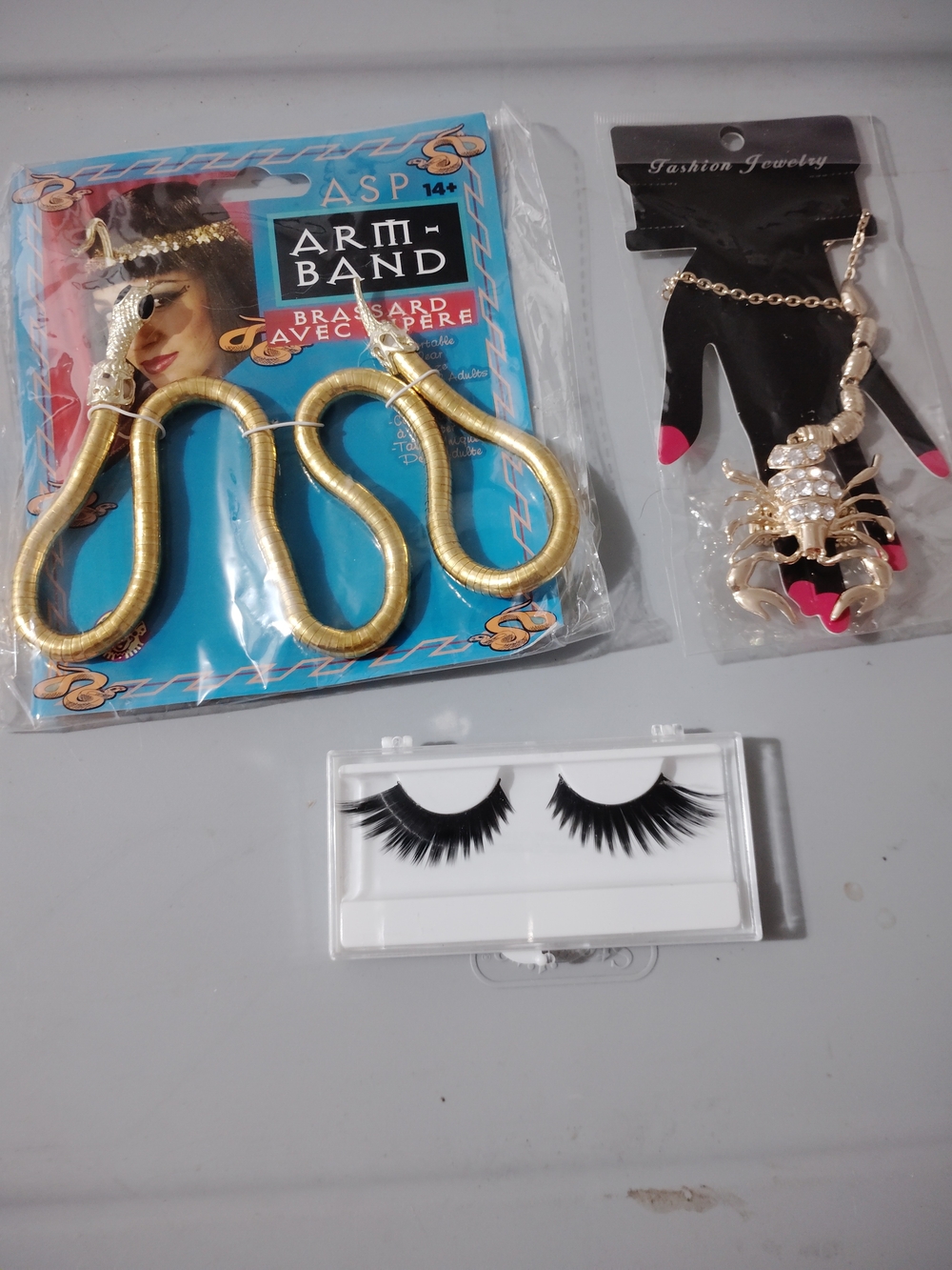 Cleopatra Costume Accessory Set Snake Arm Band Scorpion Ring Bracelet Eyelashes